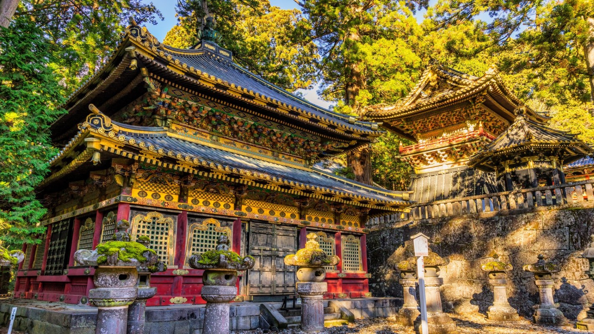 listing-details-carousel